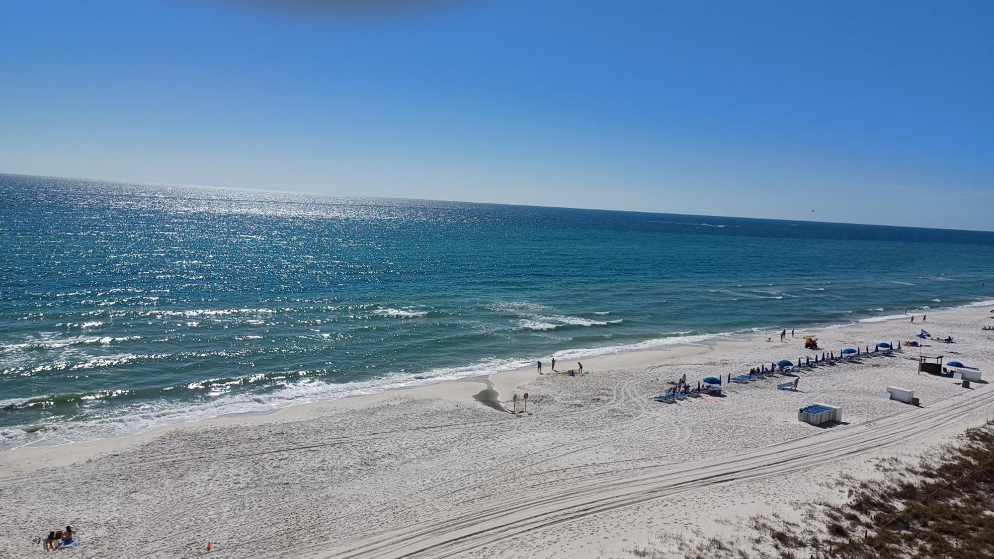 Couples Getaway, Honeymoon Sweet, Perfectly Cozy Beach Front Condo With Kitchen, Pool, Free Parking,Check-In At Door Panama City Beach Exterior photo